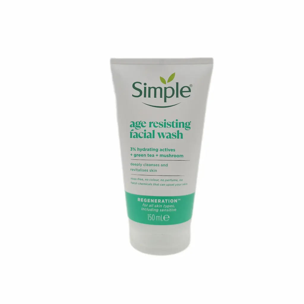 ژل شست و شوی صورت مدل چای سبز برند سیمپل | SIMPLE